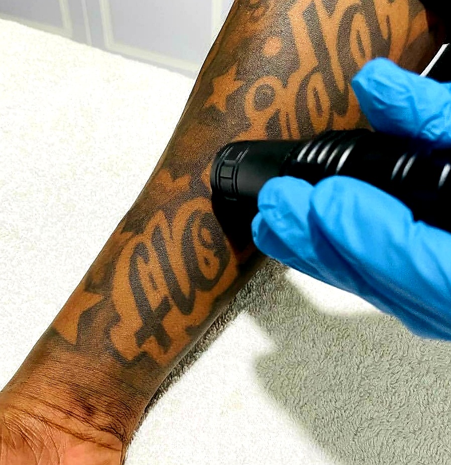 African woman hair treatment